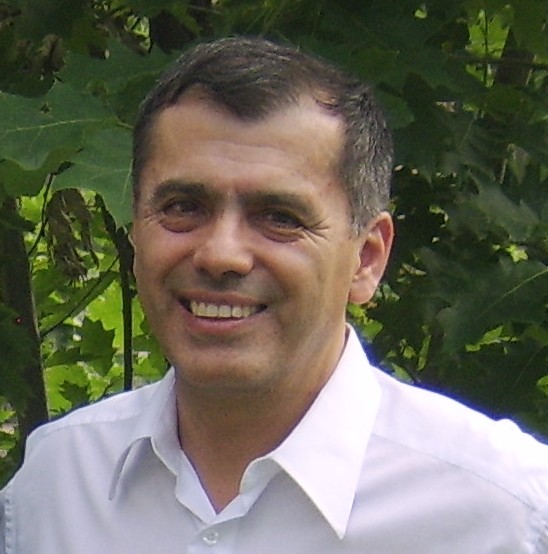 Roger Hernandez